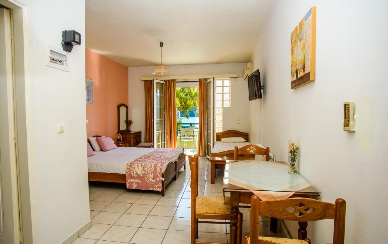 Myros Studios Argostoli  Eksteriør bilde